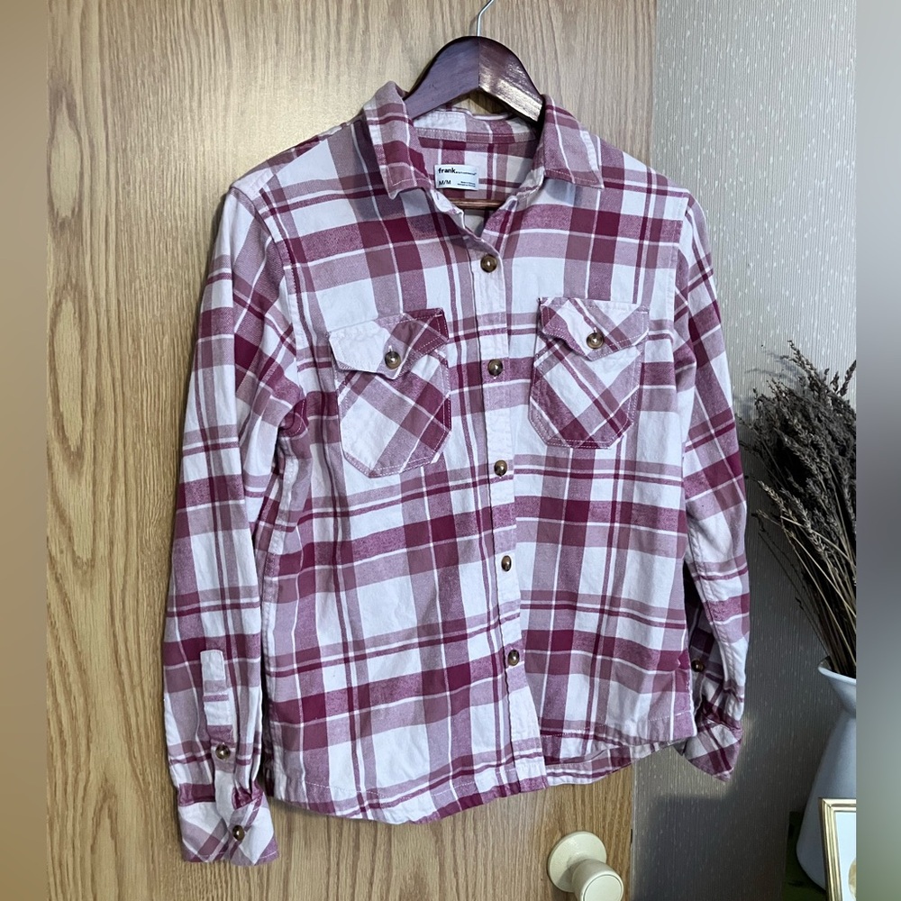 Frank & Oak 100% Cotton pink/mauve/white cotton laid button up - women’s sz M